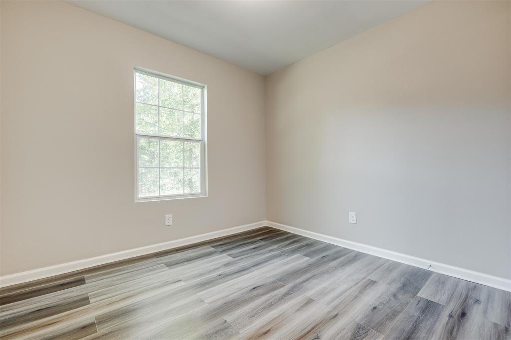 Walls H G - Residential Lease