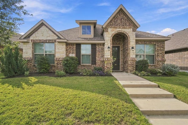 548 WASHINGTON AVE, WAXAHACHIE, TX 75165 - Image dd5ca0a6ff09b6dce3a58c011a86e404/3364838686