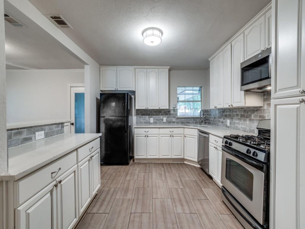 3703 Clover Lane