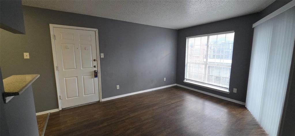 Cimarron Court Condo Ph 1 - Residential