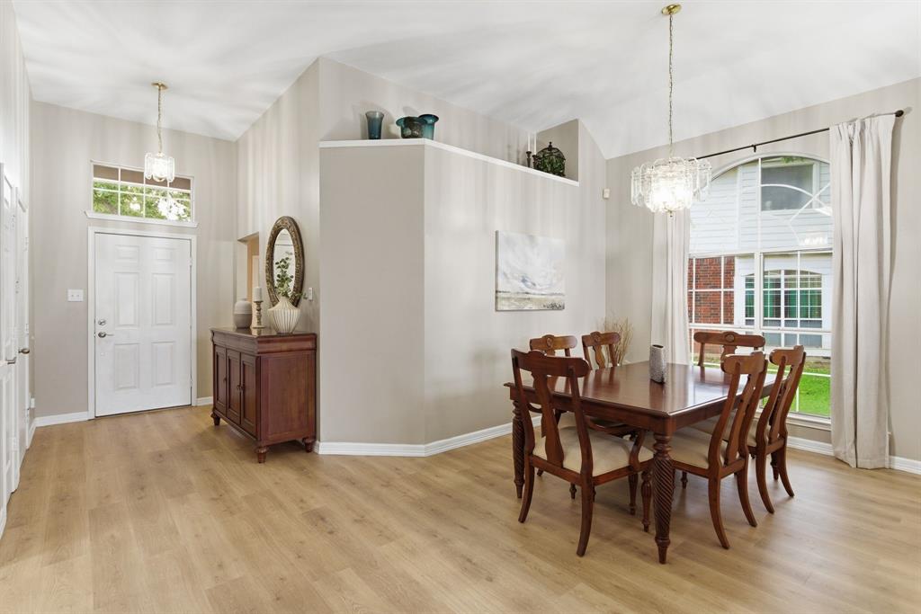 1809 Armstrong Drive