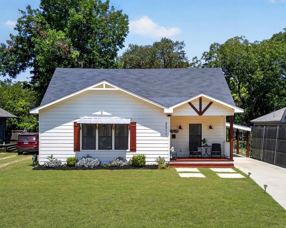 2511 Gladstone Drive