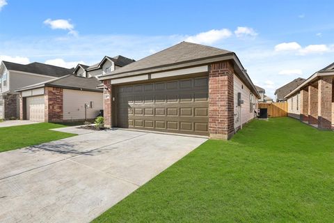 A home in Everman