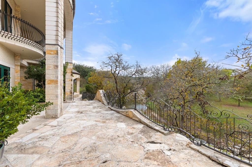 W H Weaver - Residential