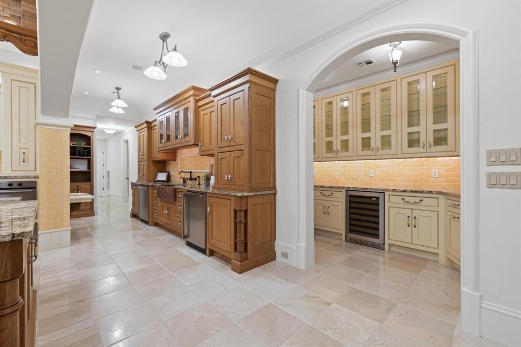 W H Weaver - Residential