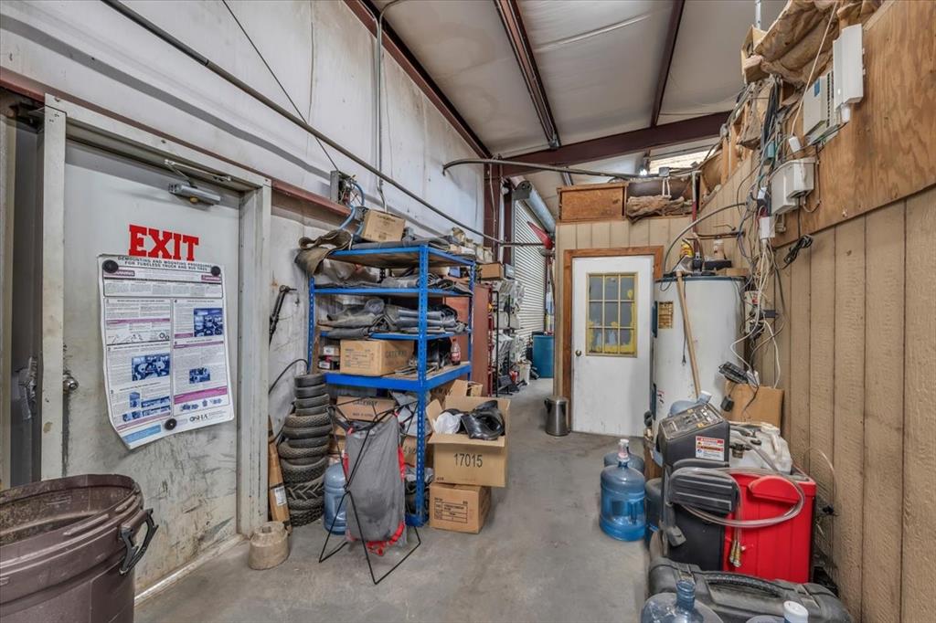 I H REED A-23 - Commercial Sale