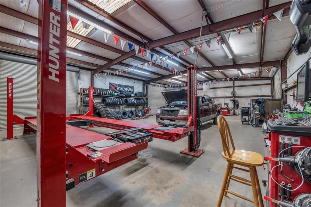 I H REED A-23 - Commercial Sale