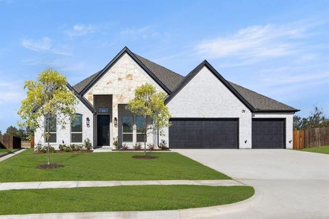 1915 Silvercreek Lane Cedar Hill TX 75104