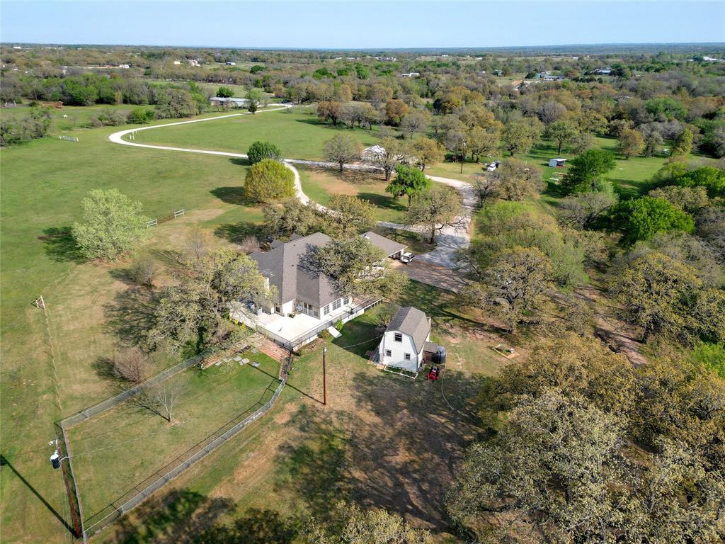 169 Private Road 4611