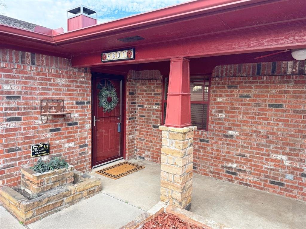 4601 Steepleridge Trail