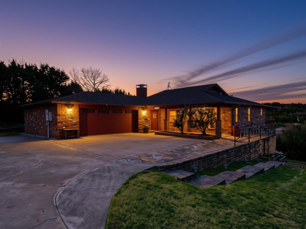 4601 Steepleridge Trail