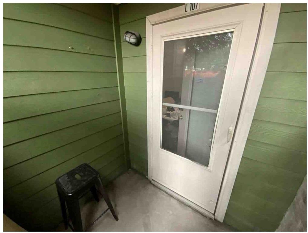 Richland Trace Condos - Residential