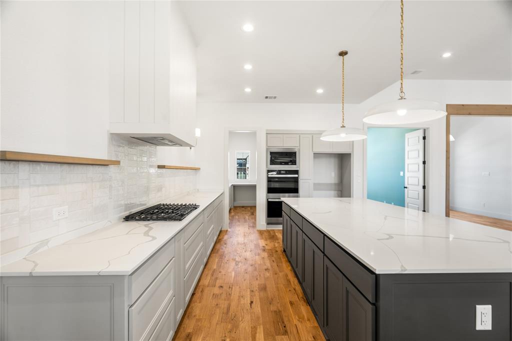 Hidden Lakes at Mockingbird - Residential