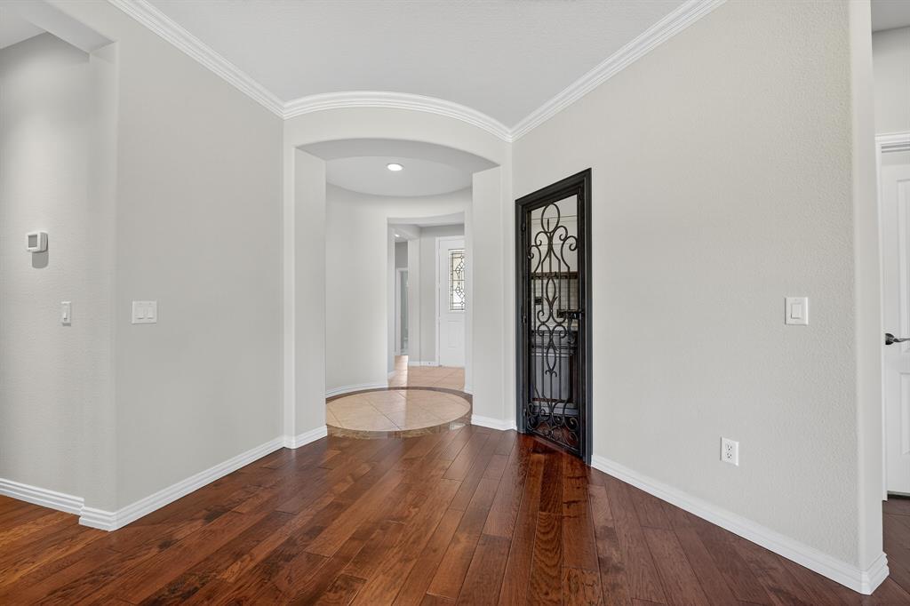 11216 Southerland Drive