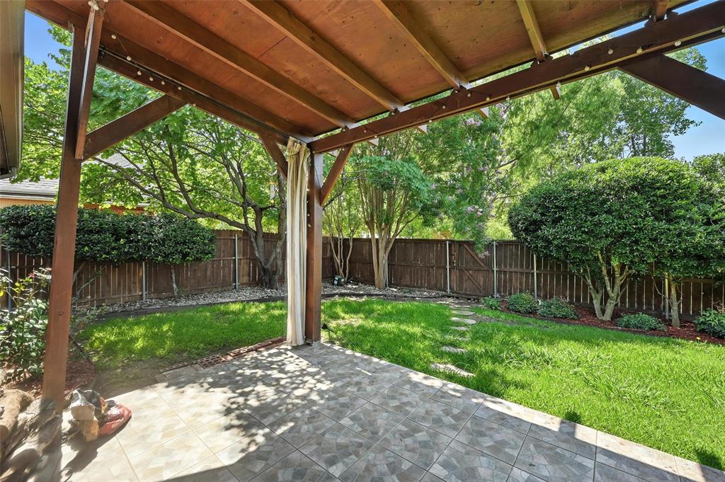4917 Summer Oaks Lane
