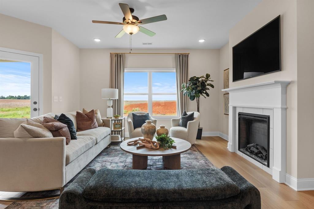 Waverly Estates - Residential