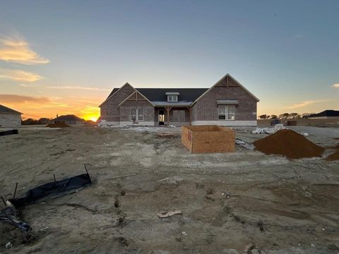 808 Valley Ridge Road Van Alstyne TX 75495