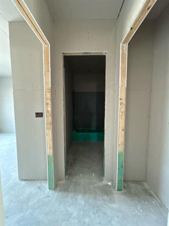 808 Valley Ridge Road