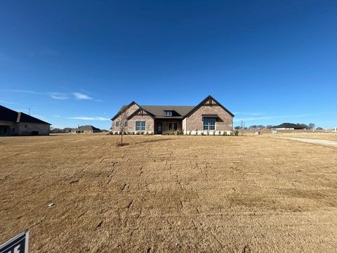 808 Valley Ridge Road Van Alstyne TX 75495