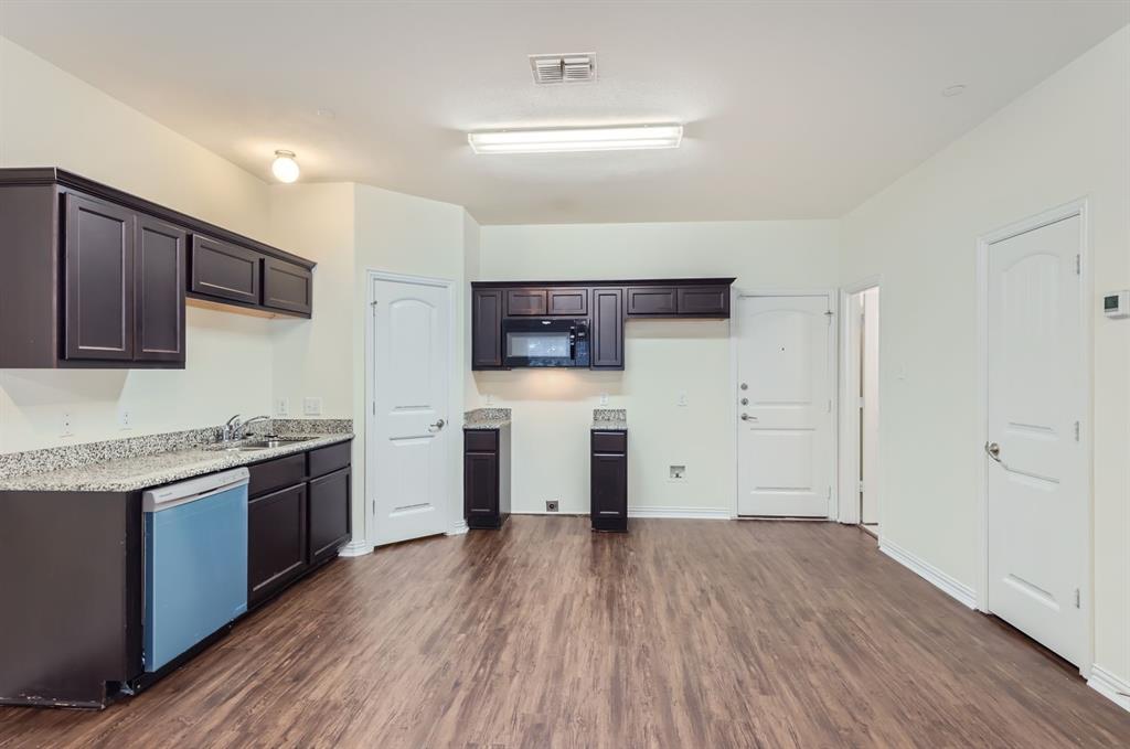 Lake Lewisville Town Homes - Residential Lease