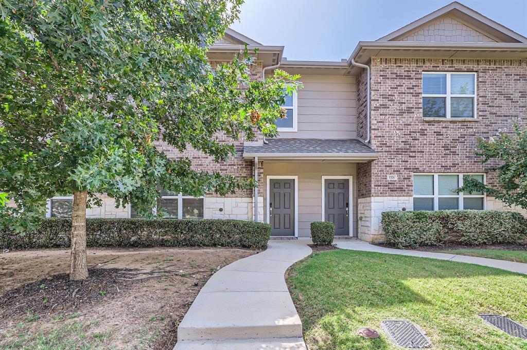 Lake Lewisville Town Homes - Residential Lease