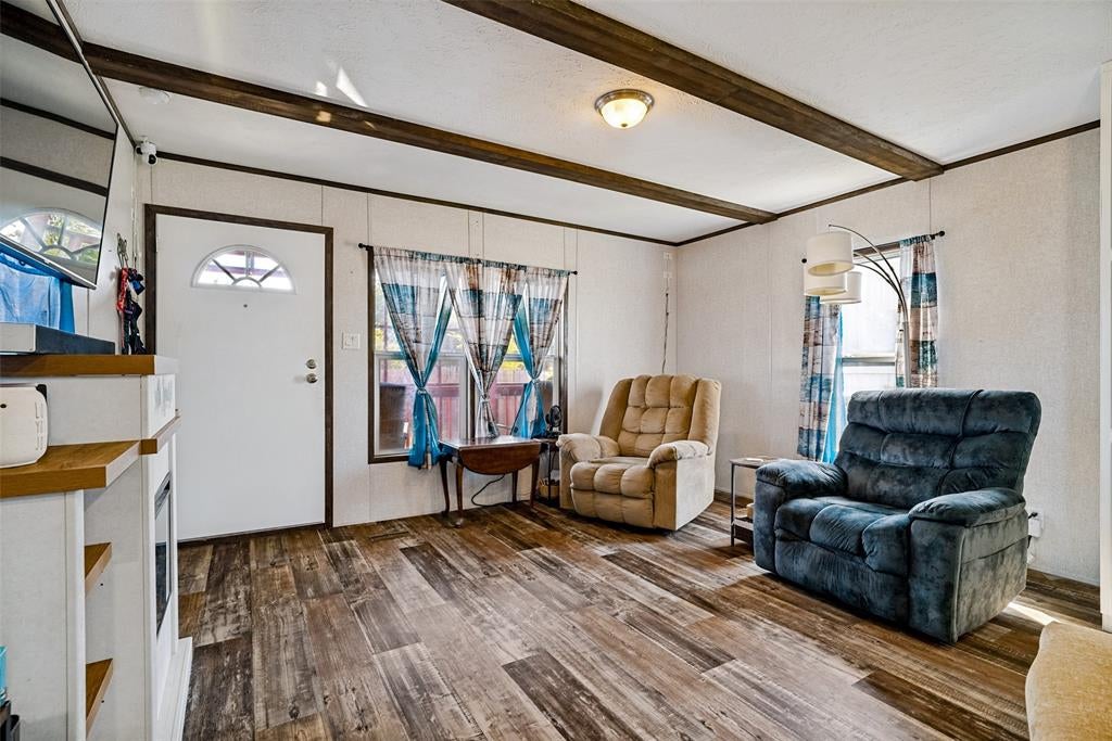 4415 Woodland Drive