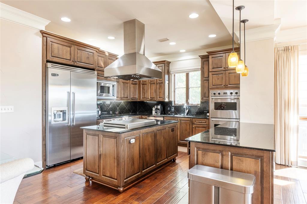 Villa De Leon Condo - Residential