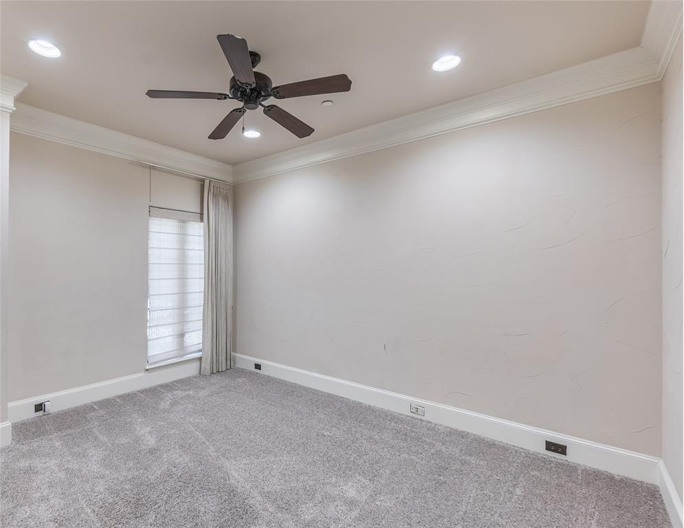 Villa De Leon Condo - Residential