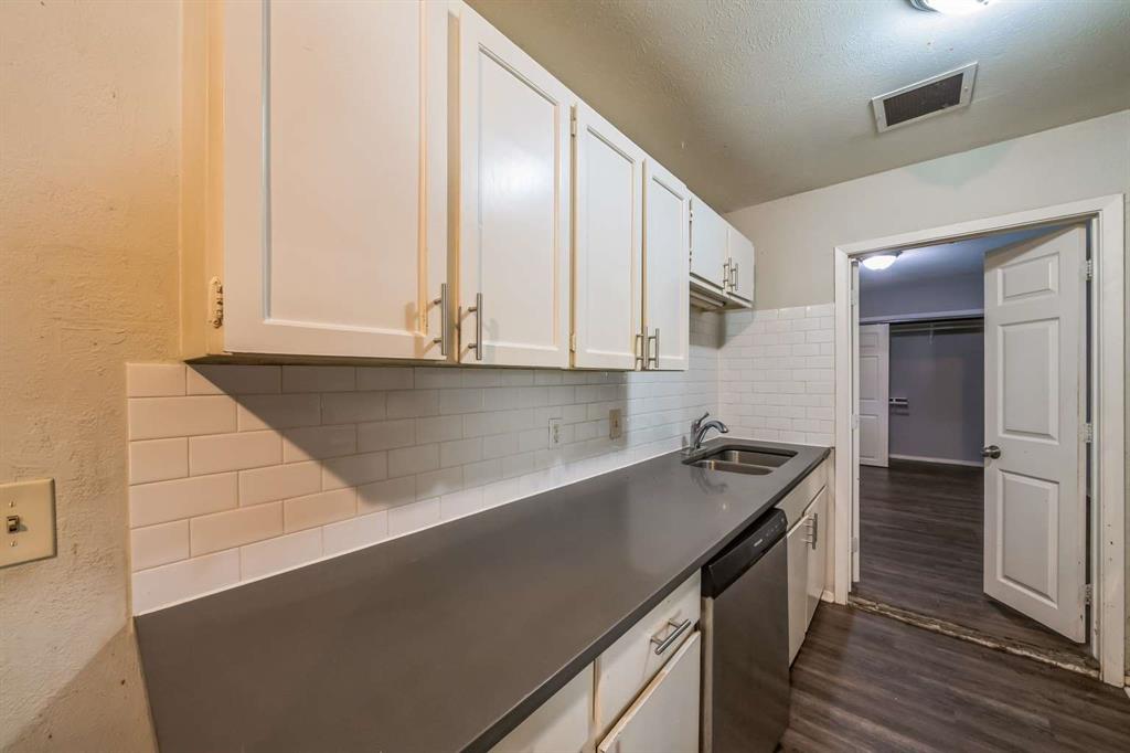 ROLLING MEADOWS ADDITION - Residential