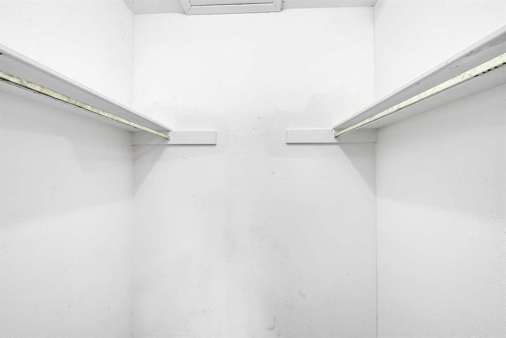 ROLLING MEADOWS ADDITION - Residential