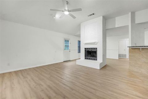 205 Valley Spring Drive Arlington TX 76018