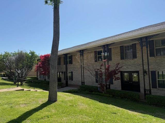 7716 Royal Lane 112