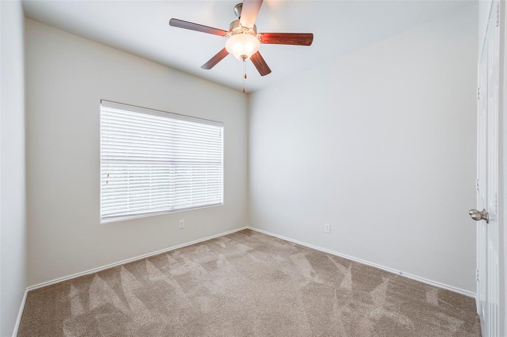 Villages Of Chisholm Ridge Th - Residential