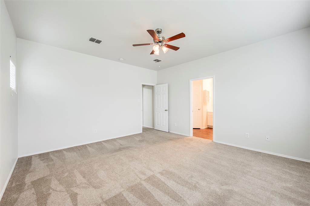 Villages Of Chisholm Ridge Th - Residential