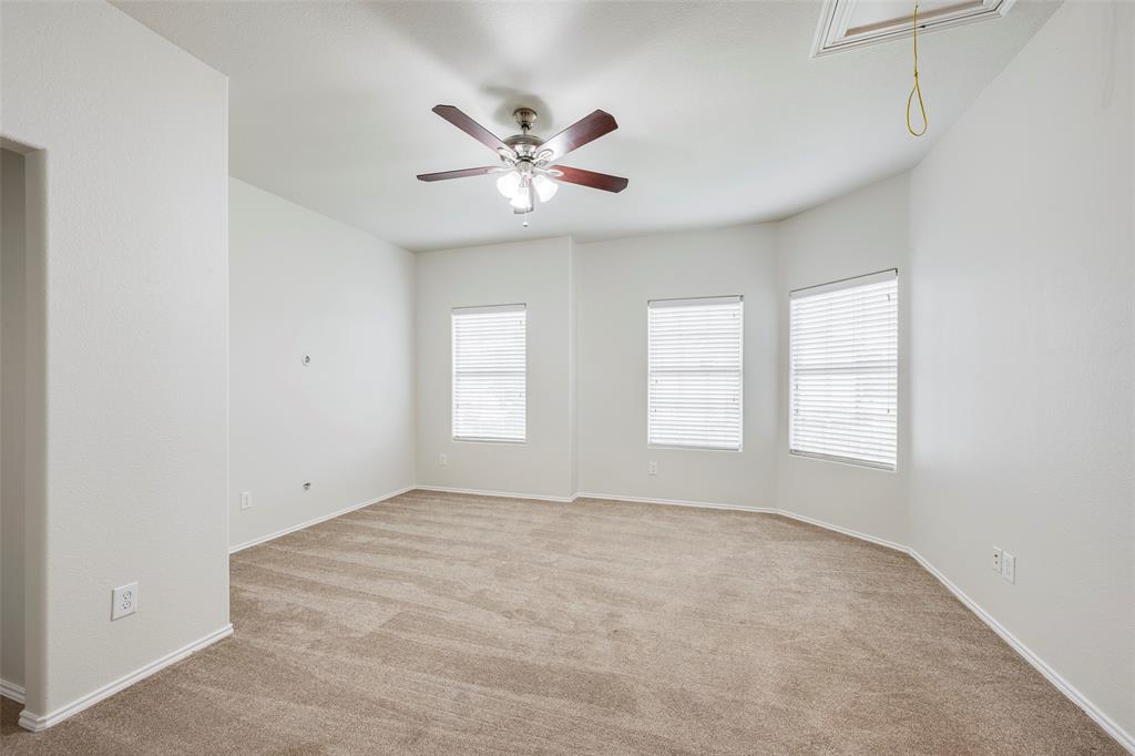 Villages Of Chisholm Ridge Th - Residential