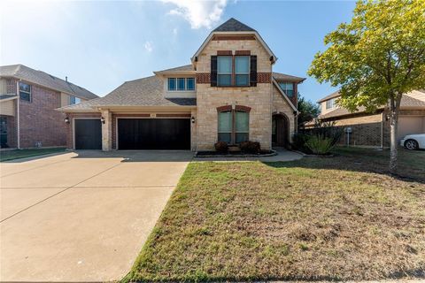 952 Tara Drive Burleson TX 76028
