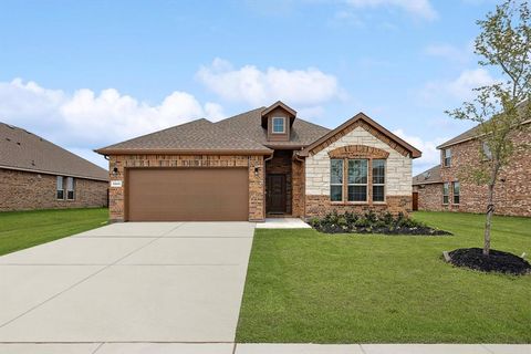 A home in Krum