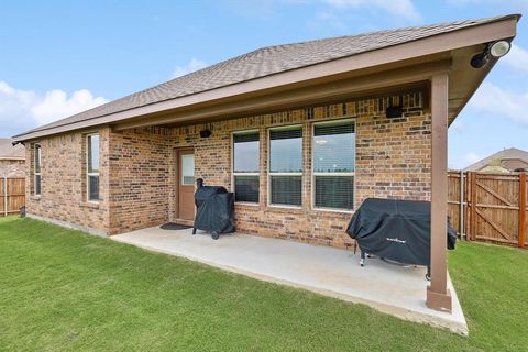 A home in Krum