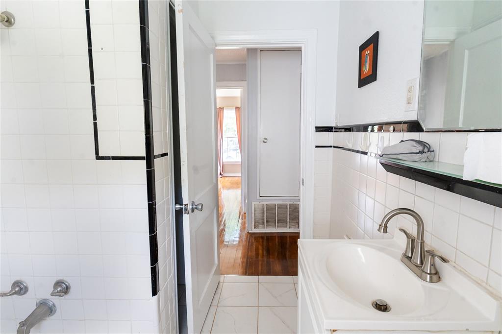 West Ft Worth Land Co - Residential