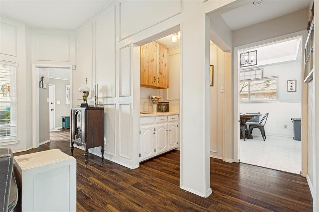 1000 Mellville Drive