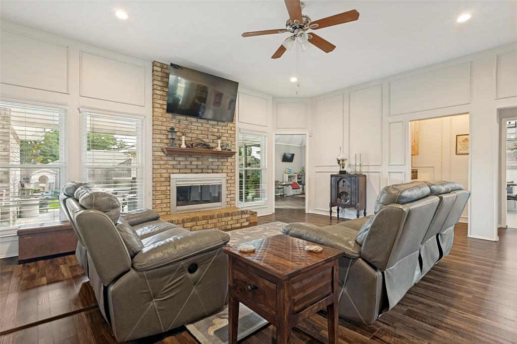 1000 Mellville Drive