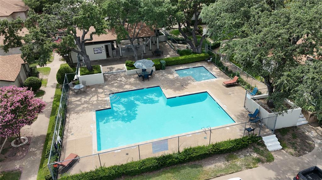 Town North Village Rev - Residential