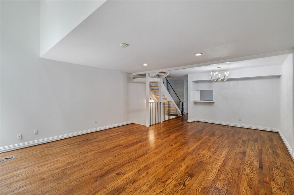 North Slopes Woodridge Condos - Residential