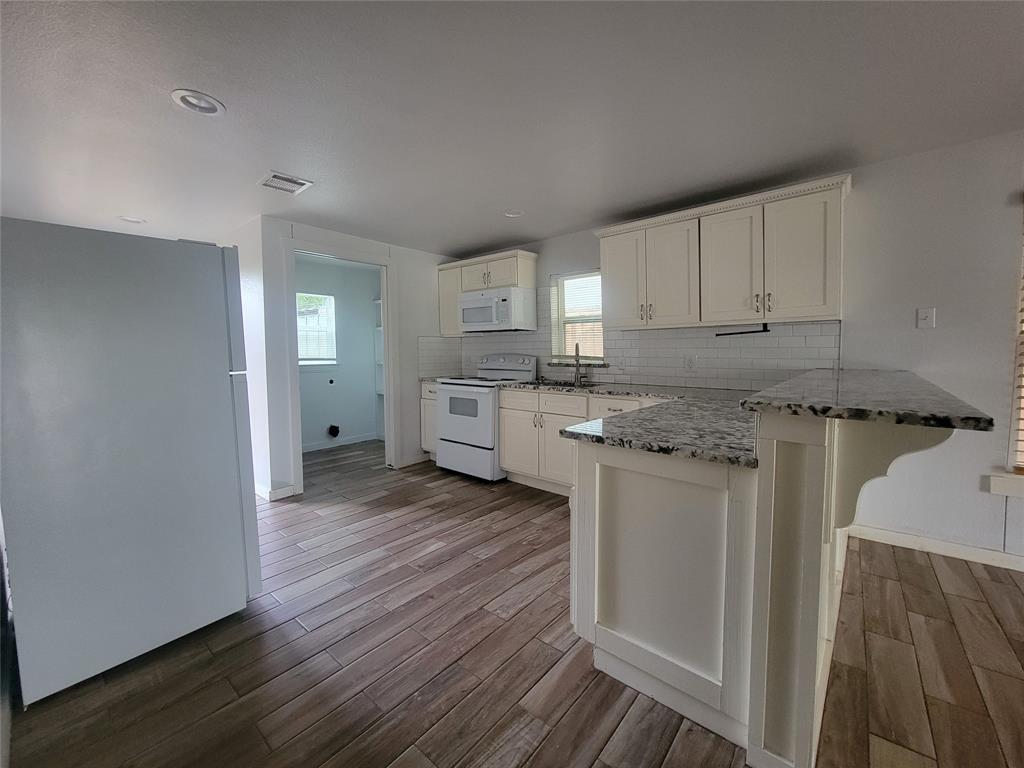 Chamberlain Arlington Heights 2nd - Residential Lease