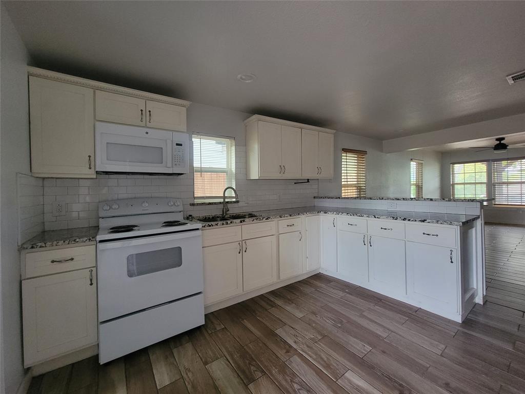 Chamberlain Arlington Heights 2nd - Residential Lease