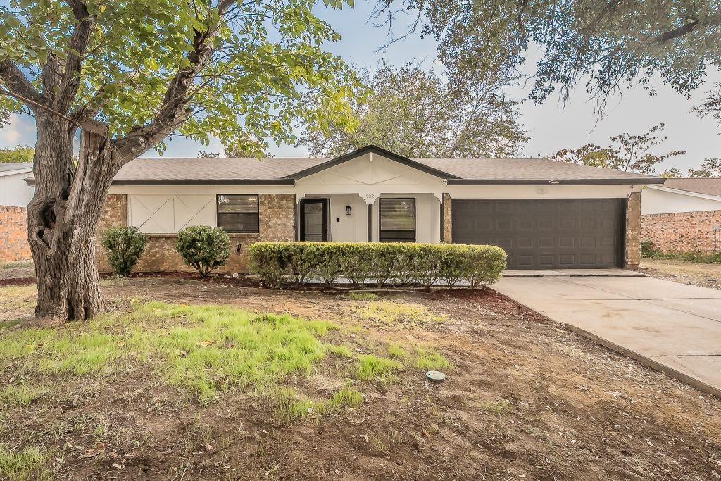 902 Smokey Court