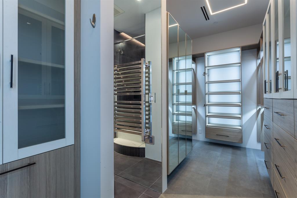 Stoneleigh Residences - Residential