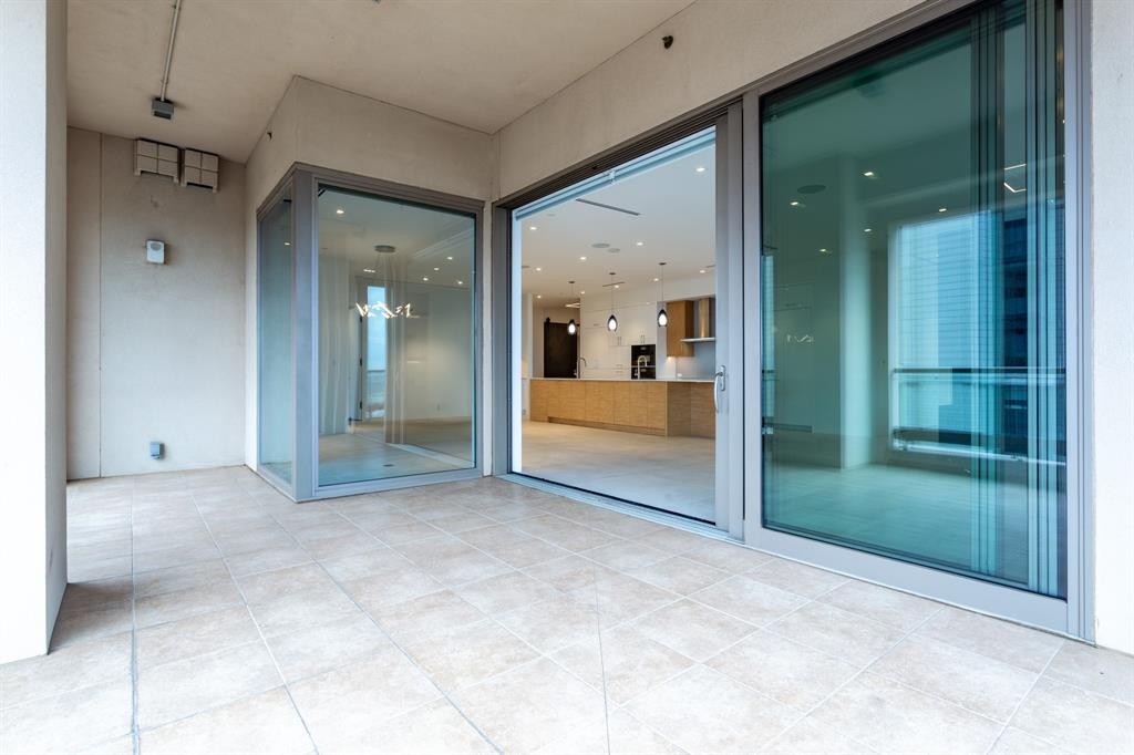 Stoneleigh Residences - Residential