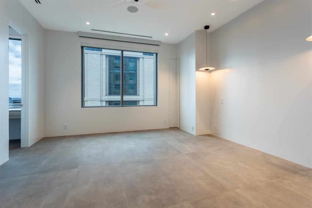 Stoneleigh Residences - Residential