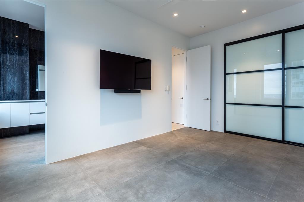 Stoneleigh Residences - Residential